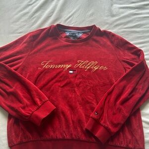 Red velvet Tommy Hilfiger crewneck